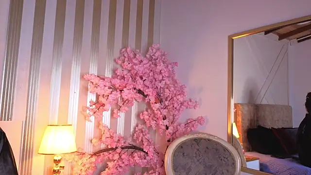 angelinarouse  online show from March 24, 1:27 am