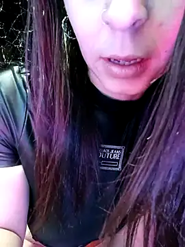 Casadaculona30 online show from April 14, 2:55 pm