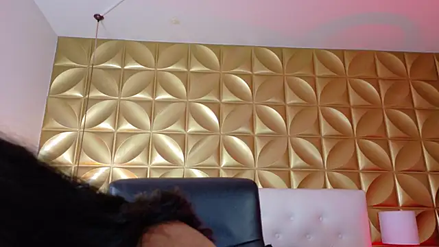 Samantha Evans 18 online show from October 16, 4:43 am