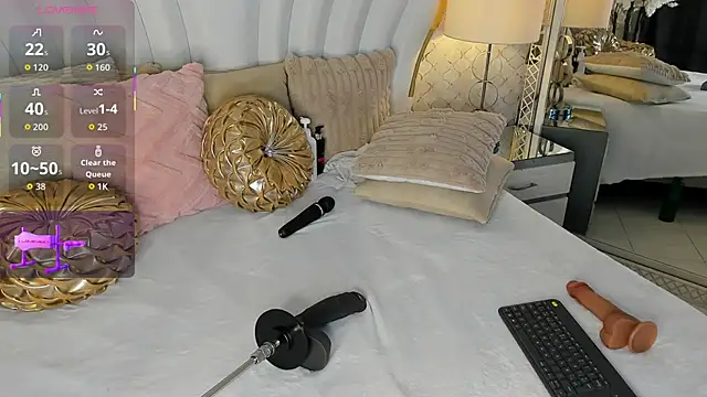 AriaJonnes  online show from November 1, 2:11 pm