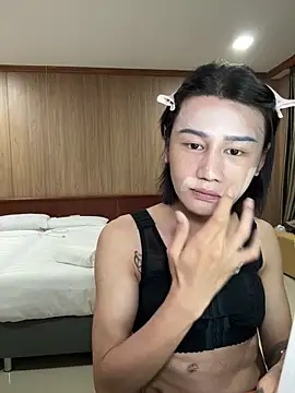 Rainbow-sweet online show from February 14, 10:37 am