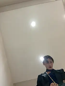 Rainbow-sweet online show from February 12, 4:07 pm