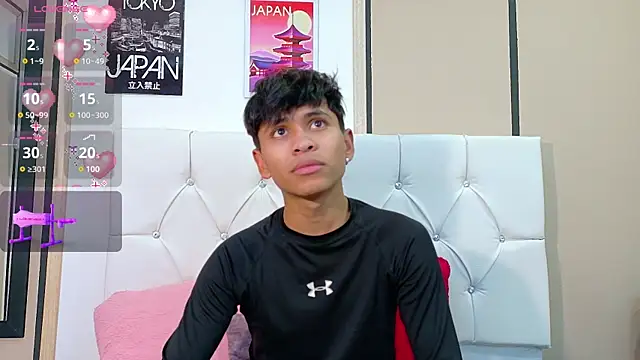 Snapshot of Ethan_Westt chatting on November 19, 9:37 pm Ethan Westt online show from November 19, 9:37 pm