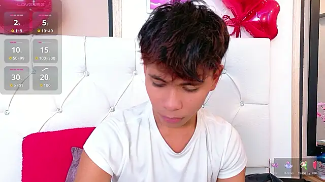 Ethan Westt online show from March 12, 8:02 pm