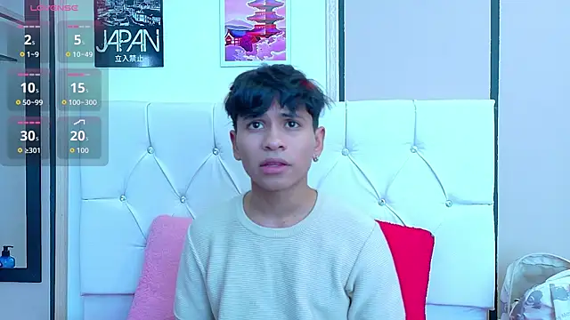 Snapshot of Ethan_Westt chatting on November 17, 8:13 pm Ethan Westt online show from November 17, 8:13 pm