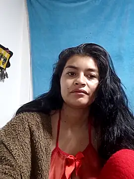 Snapshot of AlanaHotxx chatting on October 8, 9:00 am AlanaHotxx online show from October 8, 9:00 am