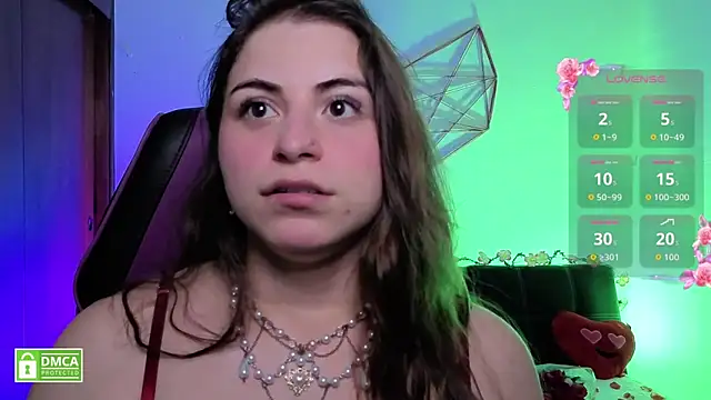 Taiga Cute online show from February 14, 7:30 am