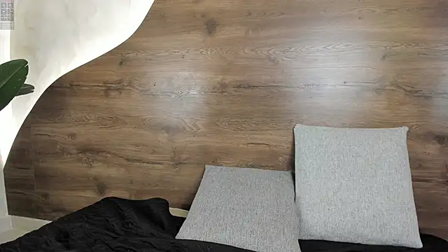 Snapshot of mia_lacy_ chatting on September 12, 7:35 pm mia lacy online show from September 12, 7:35 pm
