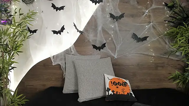 mia lacy  online show from November 1, 7:41 pm