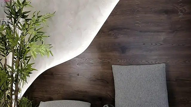 mia lacy  online show from November 17, 7:29 pm