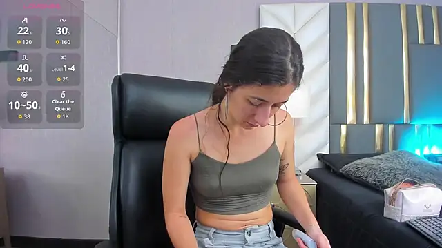 SaraJonness online show from November 18, 12:41 pm