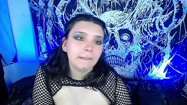 mikaskullcs online show from April 20, 10:00 pm