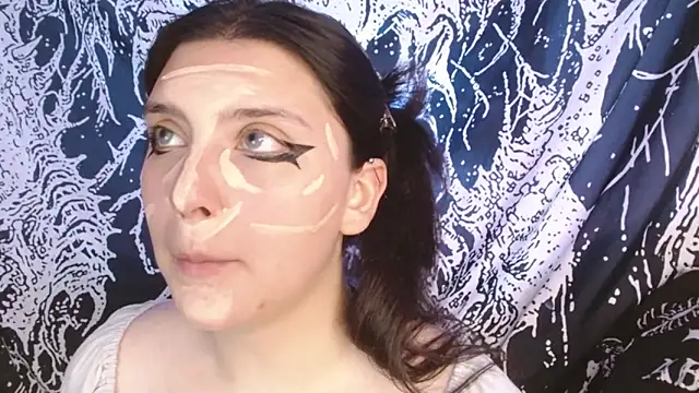 mikaskullcs online show from December 4, 9:47 pm