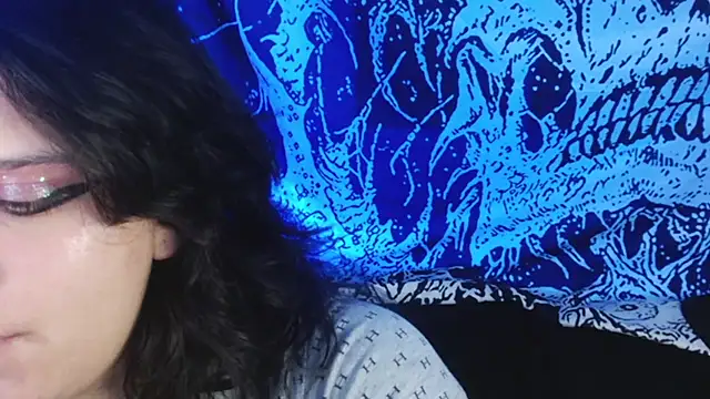 mikaskullcs online show from September 9, 4:33 am