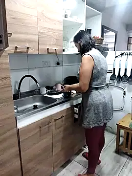 Amadamilf1980 online show from March 24, 2:39 pm