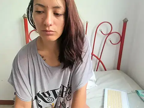 Snapshot of DulceXmile chatting on December 5, 12:48 pm DulceXmile online show from December 5, 12:48 pm