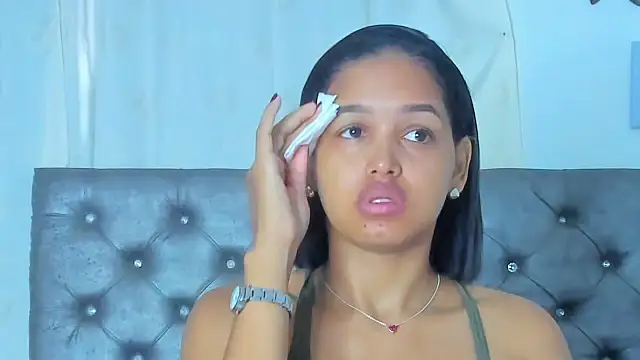 NikkiStarrr online show from October 28, 12:15 pm