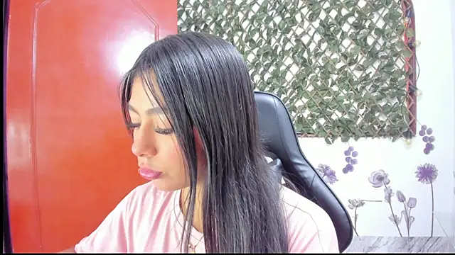 Sarahbrowm  online show from September 27, 5:52 pm