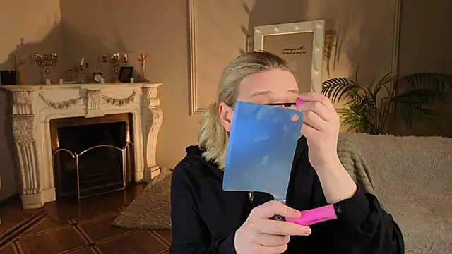 Jes Solar online show from January 18, 10:57 pm