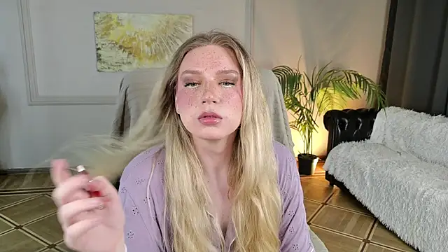 Snapshot of Jes_Solar chatting on July 5, 8:59 pm Jes Solar online show from July 5, 8:59 pm