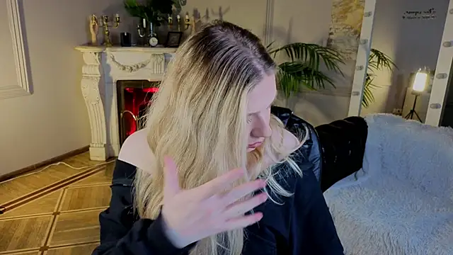 Jes Solar online show from November 12, 9:07 pm