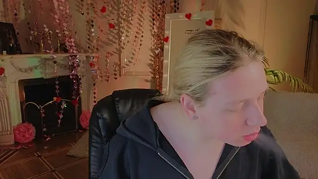 Jes Solar online show from February 28, 10:09 pm