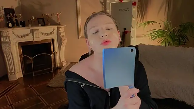 Jes Solar online show from March 30, 9:05 pm