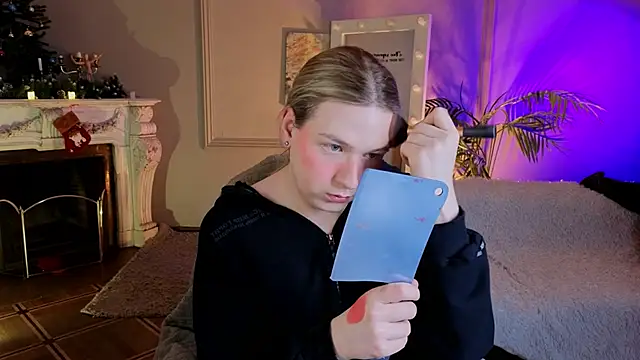 Jes Solar online show from January 9, 9:33 pm