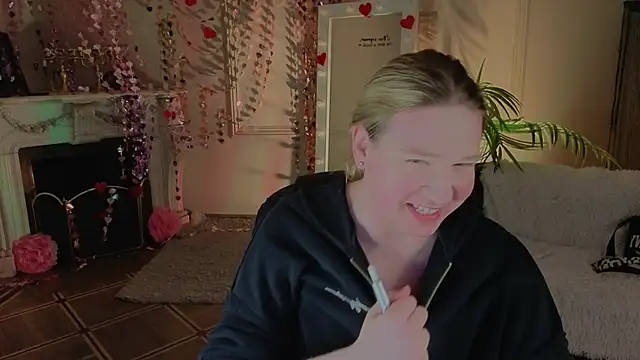 Jes Solar online show from March 1, 10:10 pm