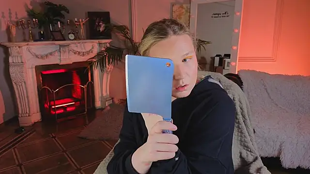 Jes Solar online show from November 30, 6:19 pm