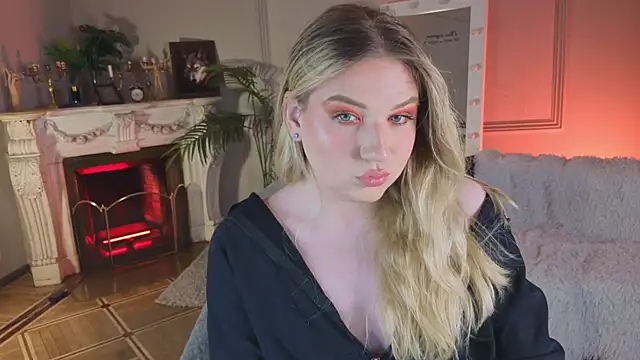 Jes Solar online show from December 3, 8:52 pm