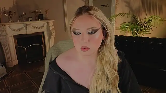 Jes Solar online show from February 8, 9:34 pm