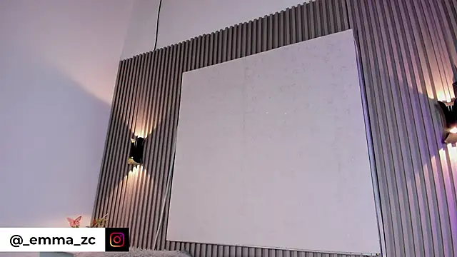 Emmazc  online show from March 19, 7:36 pm