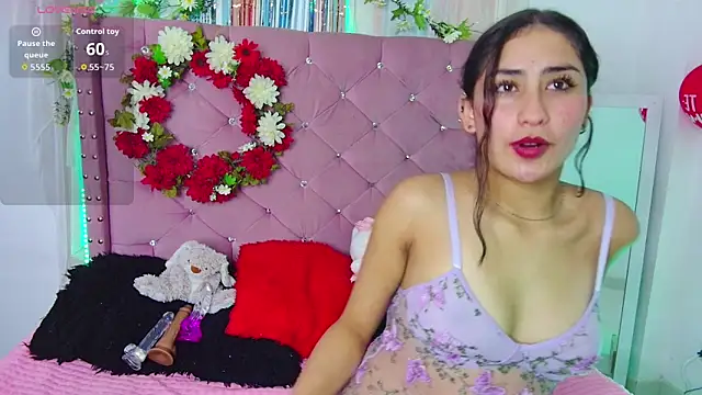 kity x online show from February 21, 7:05 pm