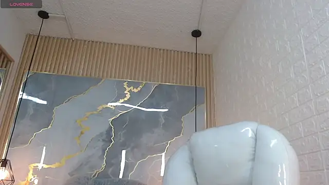 nei girl online show from January 12, 11:50 am