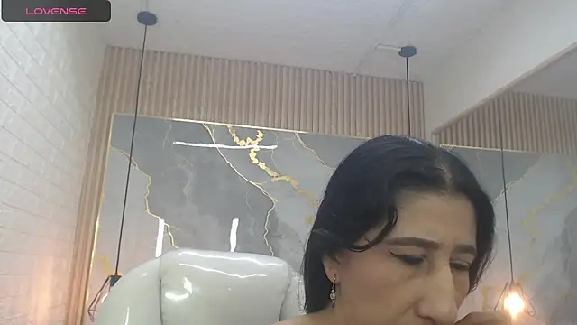 Snapshot of nei_girl chatting on September 20, 11:26 am nei girl online show from September 20, 11:26 am