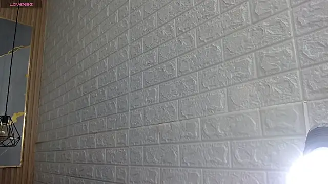 nei girl online show from March 26, 11:30 am