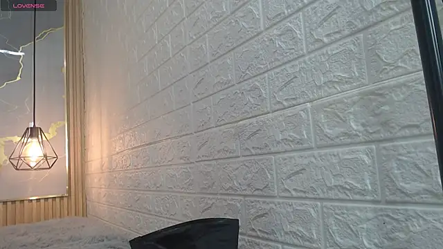 nei girl online show from November 21, 11:31 am