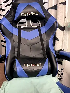 Snapshot of taimara_1 chatting on November 5, 9:51 pm taimara 1 online show from November 5, 9:51 pm