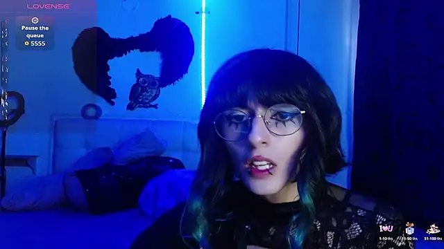goth minerva online show from September 24, 2:01 pm