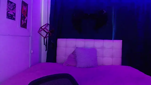 goth minerva online show from October 27, 1:56 pm