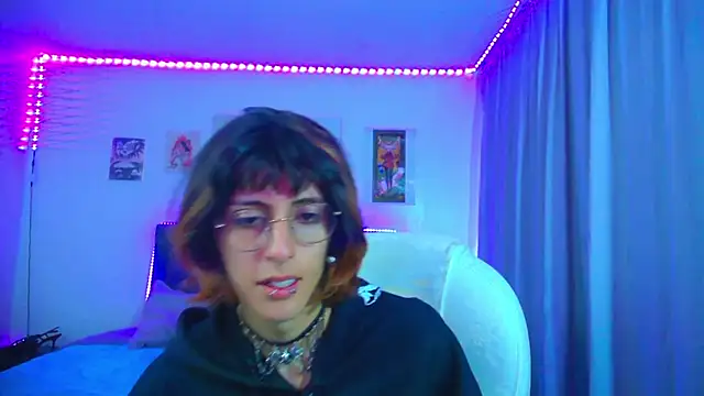 goth minerva online show from May 28, 1:28 pm