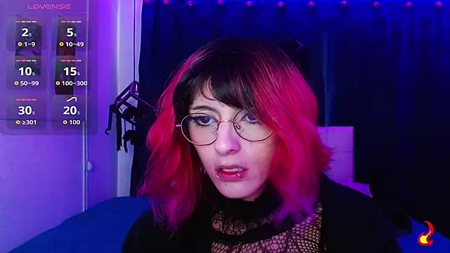 goth minerva online show from October 31, 1:08 pm