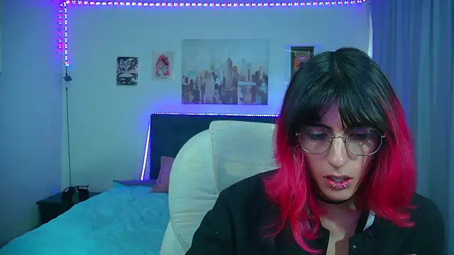 goth minerva online show from April 1, 1:52 pm