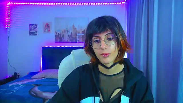 goth minerva online show from May 25, 1:32 pm