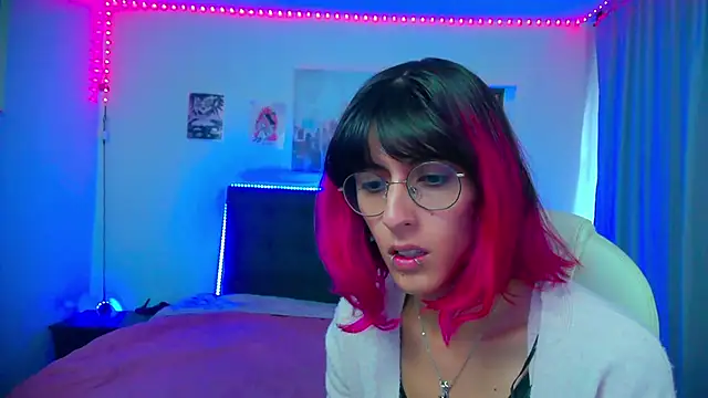 goth minerva online show from February 16, 1:32 pm