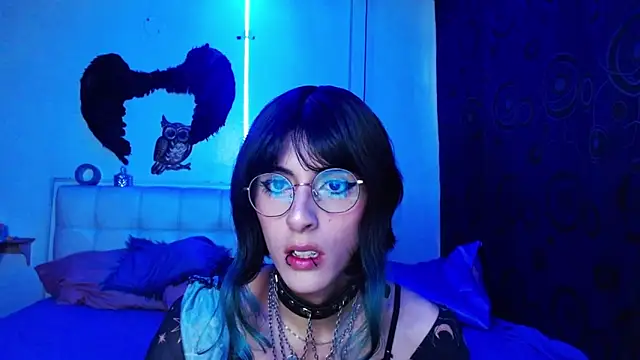 goth minerva online show from September 10, 1:43 pm