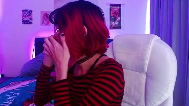 goth minerva online show from December 16, 1:48 pm