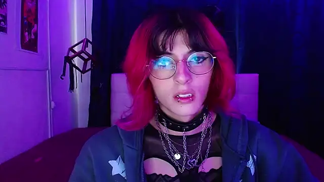 goth minerva online show from October 29, 1:21 pm