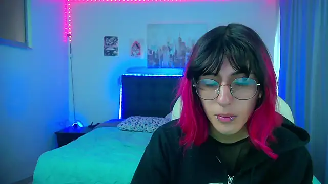 goth minerva online show from February 20, 1:24 pm